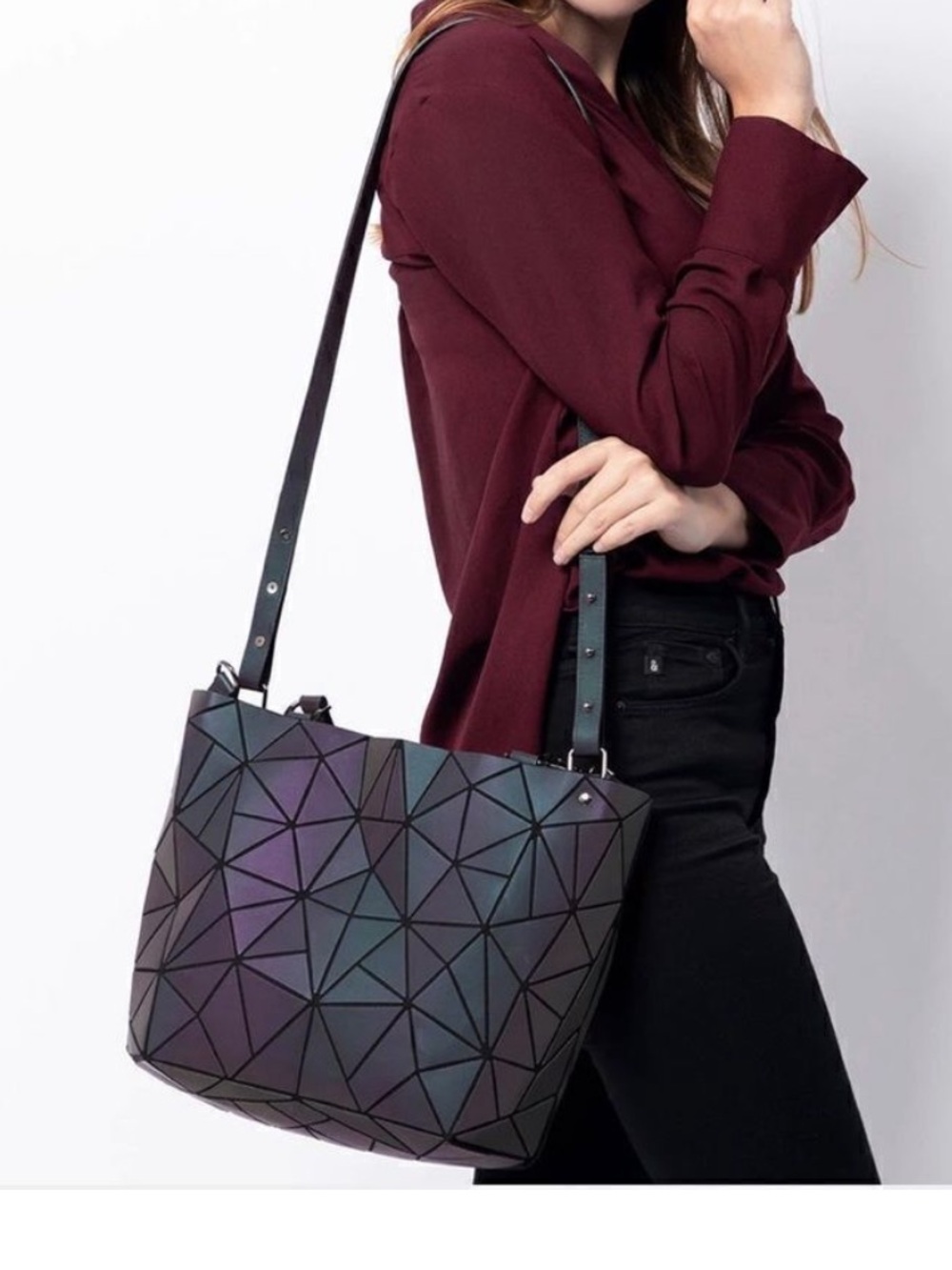 Lovevook Geometric Holographic Luminous Color Changing Shoulder Bag Crossbody